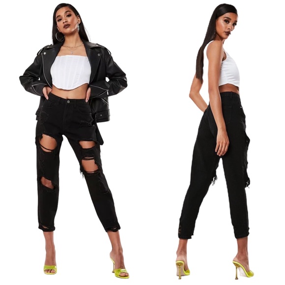 MISSGUIDED PETITE BLACK RIOT RIPPED MOM JEANS - BNWT - Picture 1 of 1